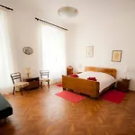Πανσιόν Domus Liberta - Boutique Τεργέστη