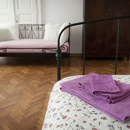 Domus Liberta Guest house
