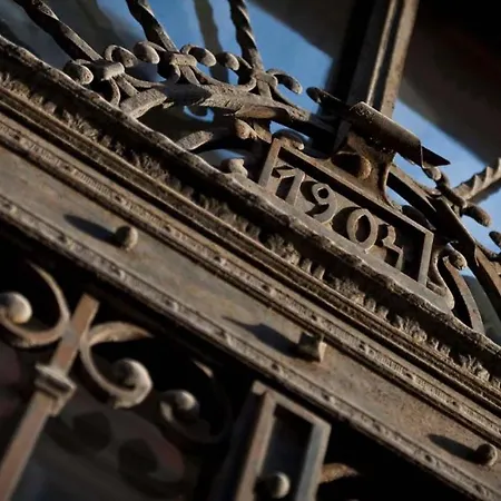 Domus Liberta - Boutique Πανσιόν