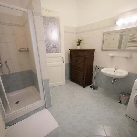 Domus Liberta Guest house Trieste