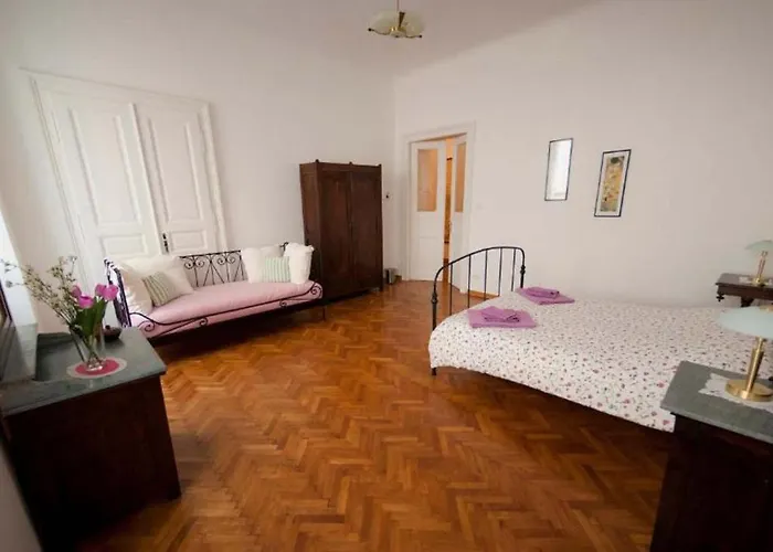 Domus Liberta - Boutique 4*