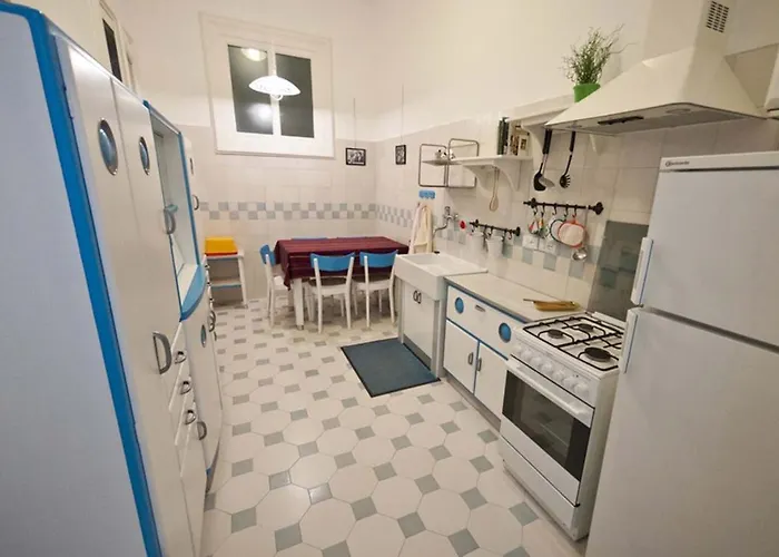 Domus Liberta - Boutique Πανσιόν 4*