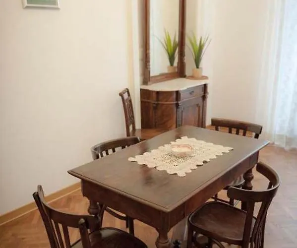 Πανσιόν Domus Liberta - Boutique 4*